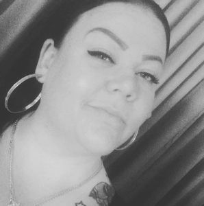 Meet your Posher, Lacy